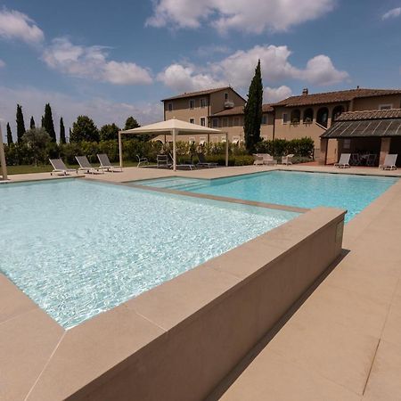 Resort Casale Le Torri Понсакко Экстерьер фото