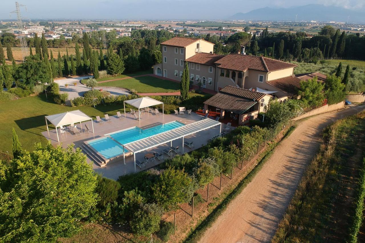 Resort Casale Le Torri Понсакко Экстерьер фото