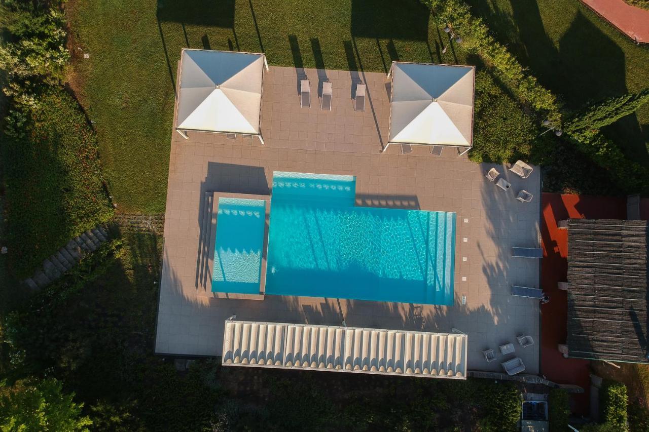 Resort Casale Le Torri Понсакко Экстерьер фото