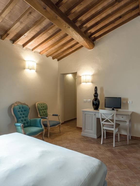 Resort Casale Le Torri Понсакко Экстерьер фото