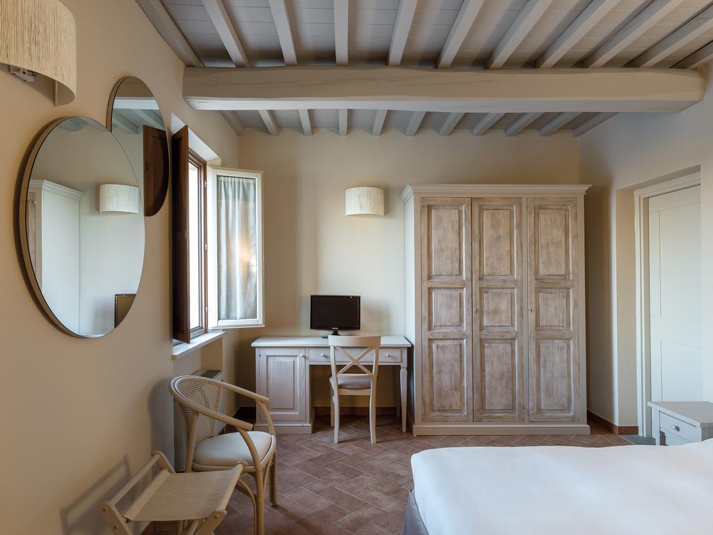 Resort Casale Le Torri Понсакко Экстерьер фото