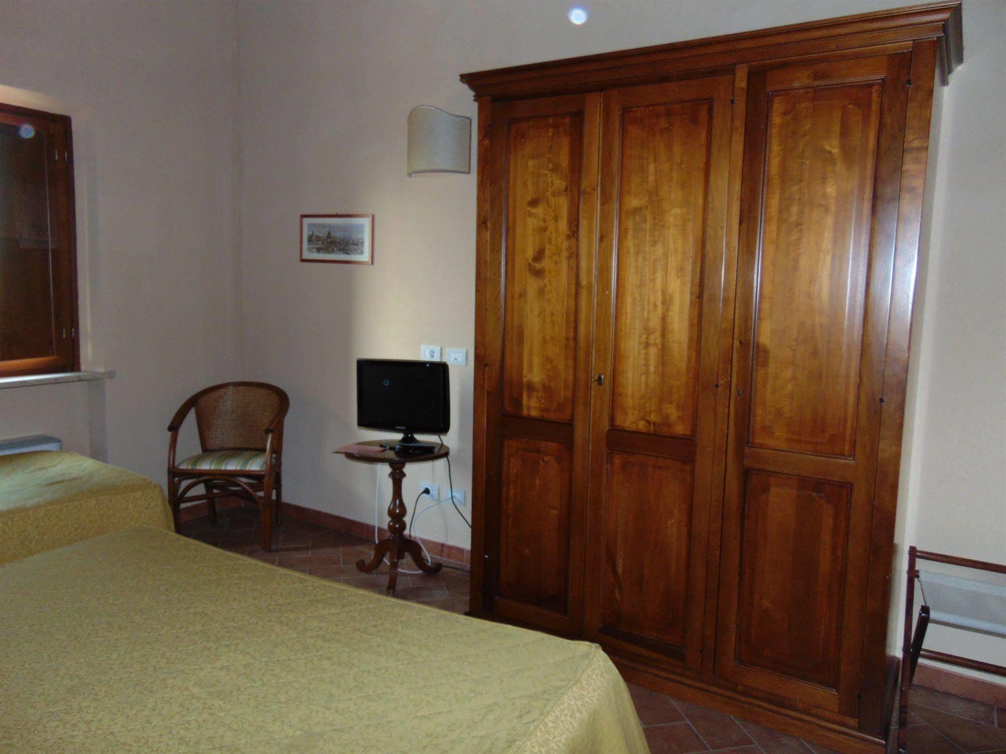 Resort Casale Le Torri Понсакко Экстерьер фото